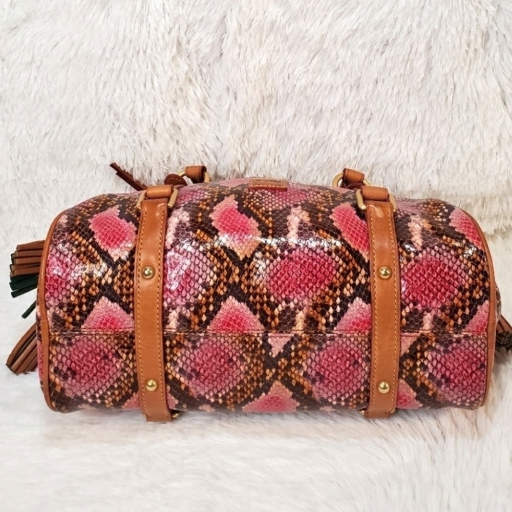 VINTAGE Dooney & Bourke collector’s snake embossed satchel in very rare color!💕 - Picture 8 of 15